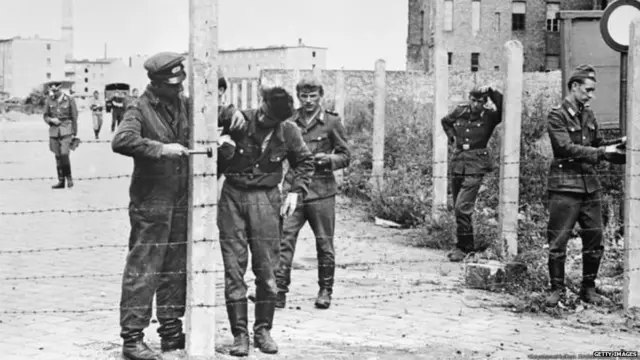 ਬਰਲਿਨ ਦੀ ਦੀਵਾਰ ਢਾਹੁਣ ਦੀ ਬਰਸੀ