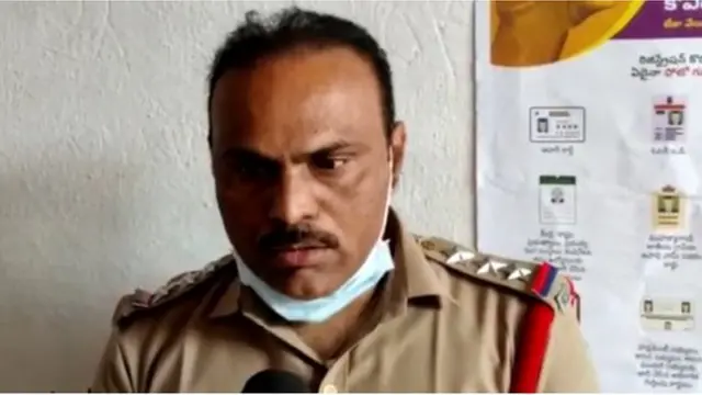 పోలీసులు