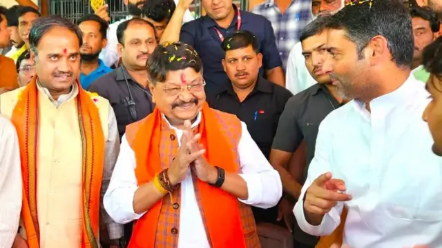 बीजेपी ने मध्य प्रदेश में भीतरघात से निबटने की ज़िम्मेदारी कैलाश विजयवर्गीय को दी है