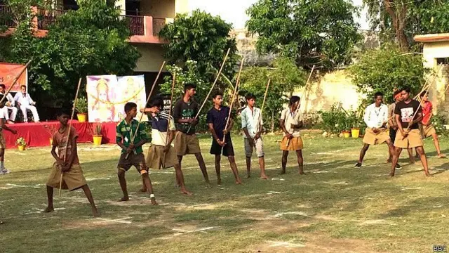 आत्मरक्षा कैंप