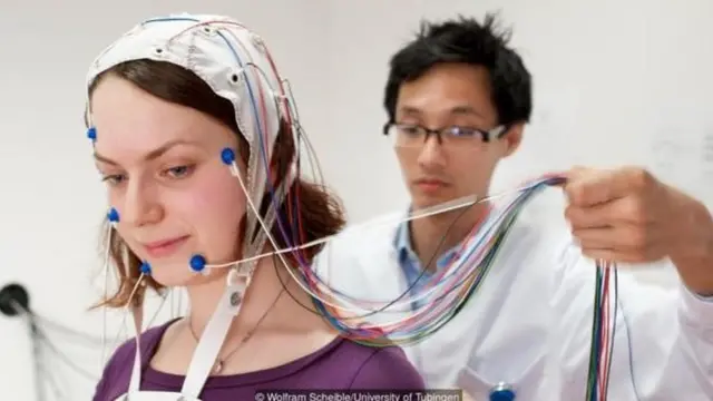 Tại các phòng thí nghiệm về ngủ như cái này, các nhà nghiên cứu học được rằng thậm chí một giấc ngủ ngắn cũng có thể cải thiện được cách chúng ta xử lý những trải nghiệm cảm xúc.