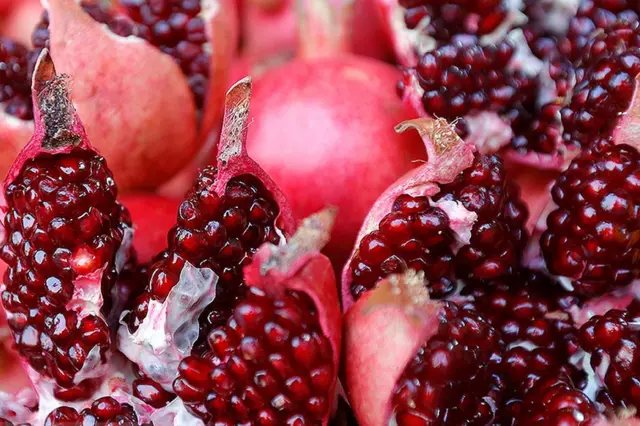 خرید شب یلدا