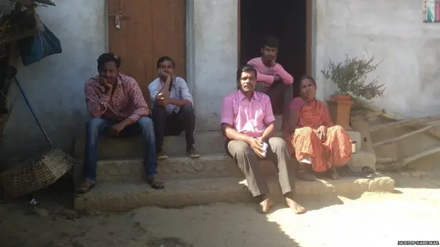 गोपाल घारकेले आणि त्यांचं कुटुंब