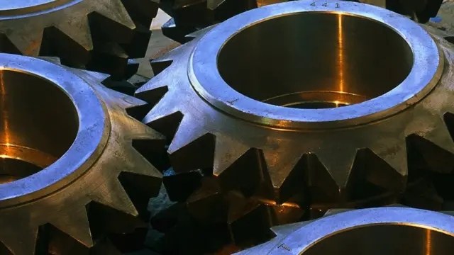 Смілянський ливарний завод виробляє різномантіні металеві деталі. Серед його клієнтів значаться КРАЗ, Укрзалізниця, а також Харківське конструкторське бюро Морозова, яке виробляє бронетранспортери