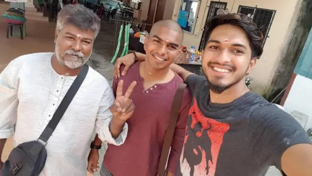 முகேன் தம்பி விக்னேஷ்