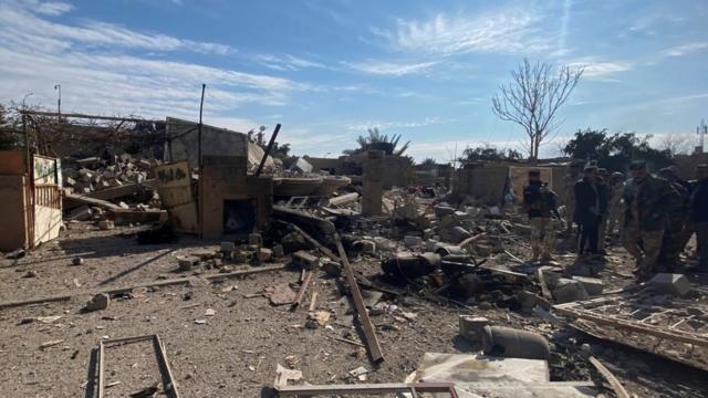 2月3日，在伊拉克卡伊姆，美国空袭现场一座被毁的建筑。