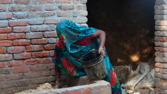 મૃતક યુવતીનાં પરિવારજન