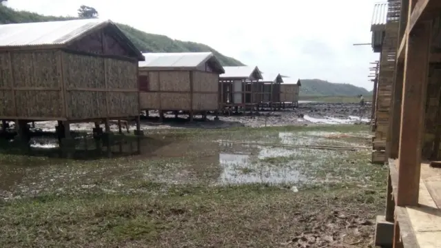 မိုးရာသီမှာ ရေမြုပ်နိုင်တဎ်လို့ စစ်ရှောင်တွေကပြော