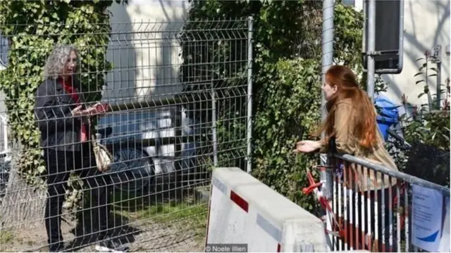 लॉकडाऊन