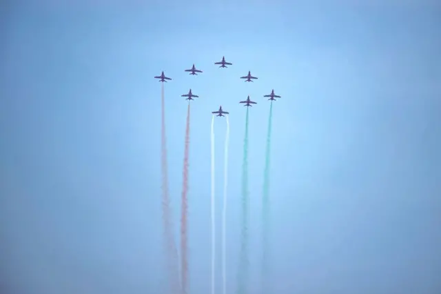 சென்னை மெரினா, விமானப்படை சாகசம்