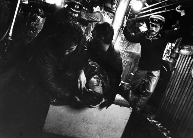 Кадр из фильма "Подводная лодка"