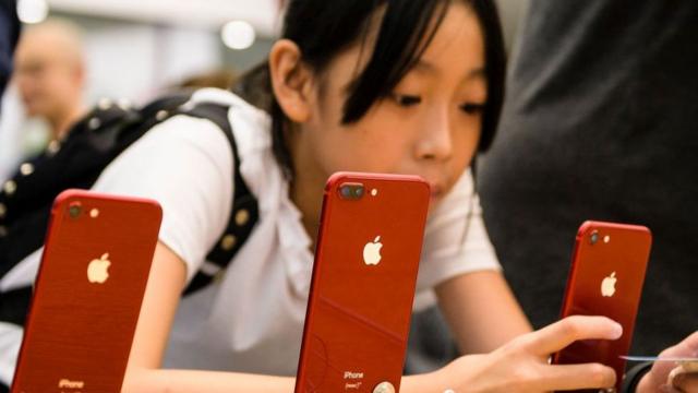 去年，苹果公司近五分之一的收入来自中国。