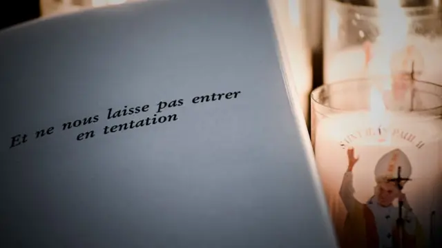 Verso del Padre nuestro en francés