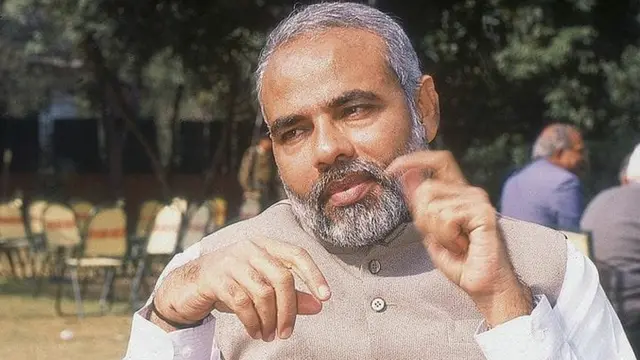 नरेंद्र मोदी