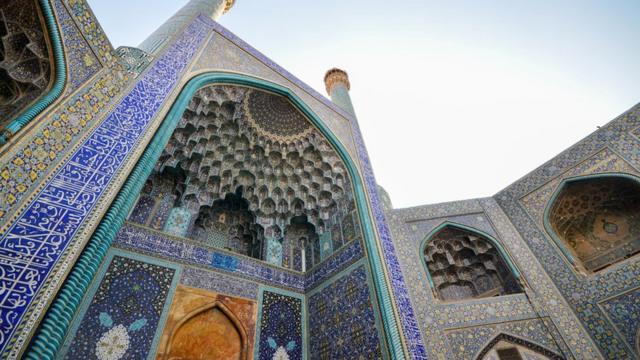 德黑兰的古列斯坦宫，是1785年至1925年统治伊朗的恺加王朝的皇家居所和权力所在地。