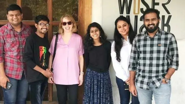 कैलास आणि त्याची टीम