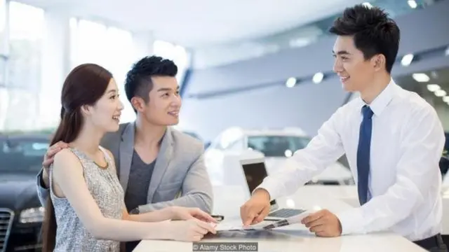 सेल्स में ज्यादा झूठ बोलना पड़ता है