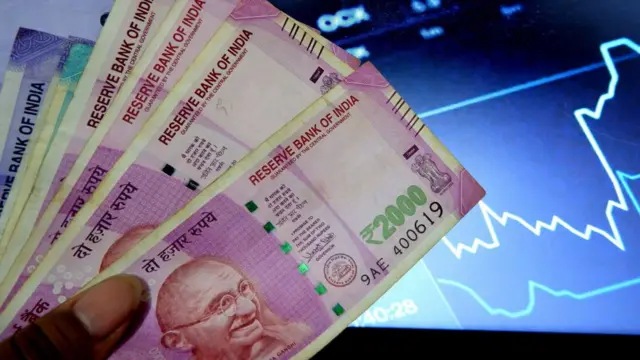 2000 ரூபாய் நோட்டுகள்