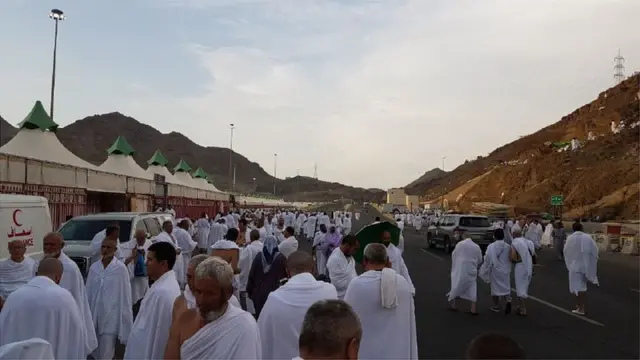 Зиёратчилар