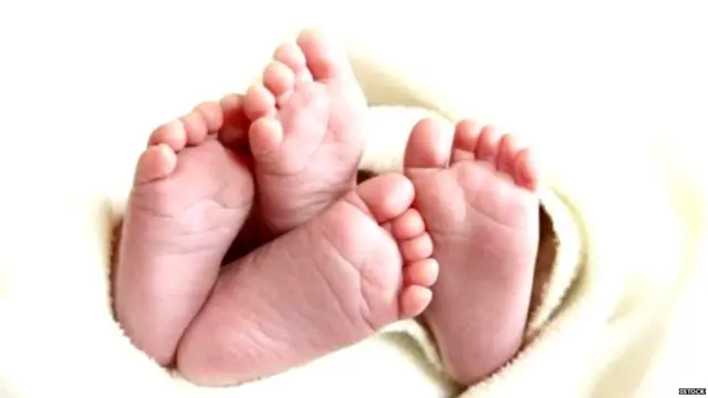 పిల్లల కాళ్లు