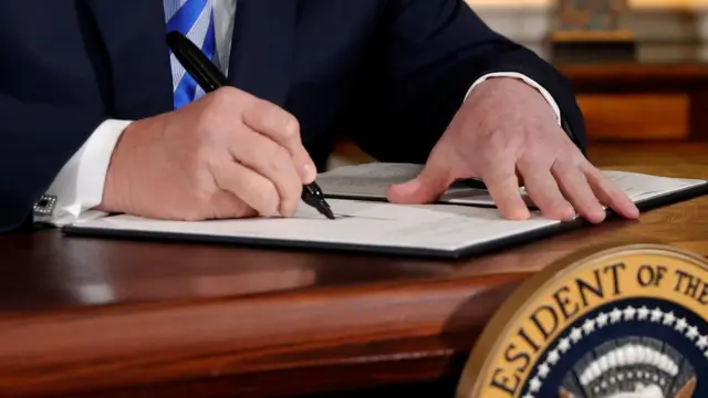 الرئيس الأمريكي دونالد ترامب