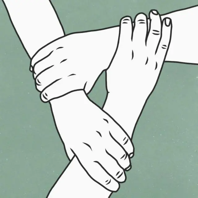 ایک مثلث بنتا ہے جس میں جنسی پہلو ہے