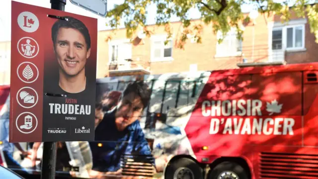 Autobus za kampanju Džastina Trudoa