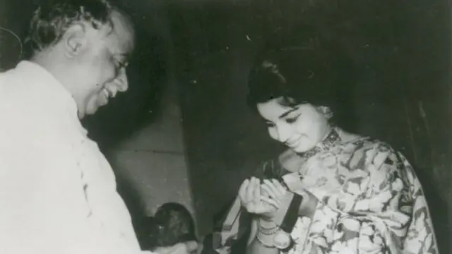 जयललिता औऱ अन्नादुरई