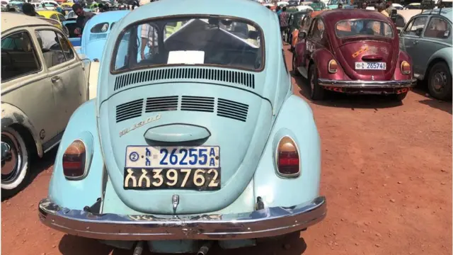 ጃንሆይ ከቤተ መንግሥት በመለዯ ለባሾች የተሸኙባት ቮልዋገን