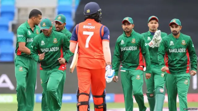 ਵਿਕਰਮਜੀਤ ਸਿੰਘ ਅਤੇ ਬਾਂਗਲਾਦੇਸ਼ ਦੀ ਕ੍ਰਿਕਟ ਟੀਮ