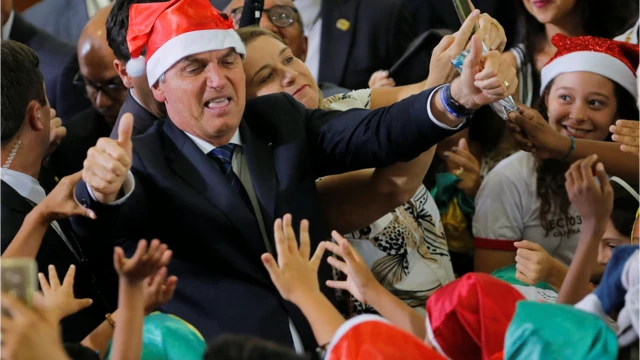 Jair Bolsonaro com toucabet365 fora do ar hojepapai noel