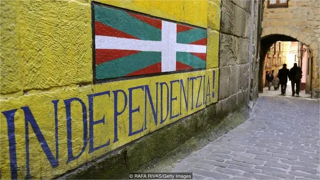 卡梅勒·埃雷克雷索說:"有一種看法是,巴斯克語屬於民族主義者,而我認為語言無界限"。