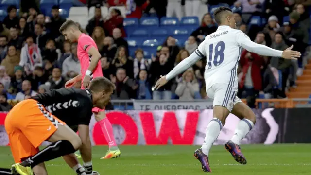 Díaz celebra su histórico gol