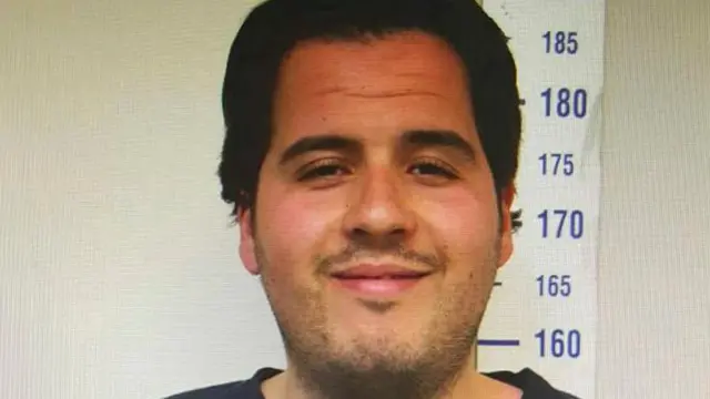 ブラヒム・エルバクラウイ容疑者は、トルコ・シリア国境のガジアンテプで拘束された。写真は昨年7月にトルコ警察が撮影。