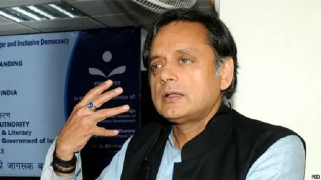 शशि थरूर