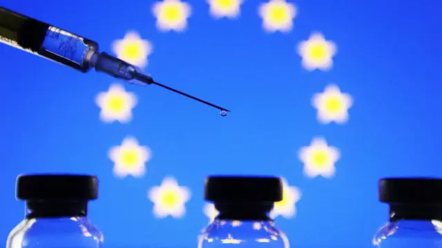 कोरोना, लस