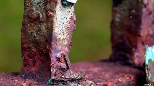 લોખંડની ગ્રિલનો ફોટો