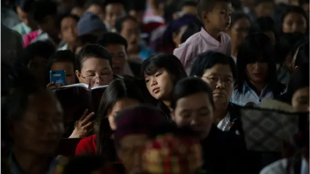 ကချင်ပြည်နယ်တွင်း ပဋိပက္ခကနေ စစ်ဘေးရှောင်ရသူ တစ်သိန်းကျော် ရှိနေပါတယ်။