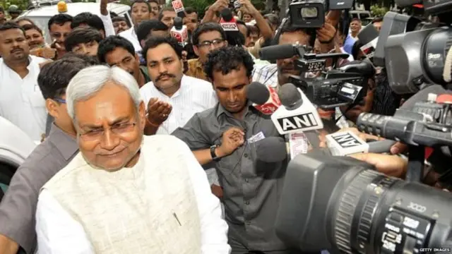 नीतीश कुमार