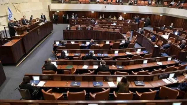 Yoluxma haqqında xəbərdən sonra Knesset əksər fəaliyyətini dayandırmalı olub