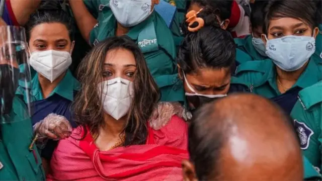 পুলিশ হেফাজতে জেকেজি হেলথ কেয়ারের চেয়ারম্যান সাবরিনা চৌধুরী