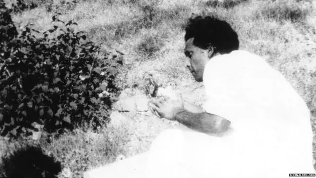 फ़िल्म भुवन शोम की शूटिंग के दौरान