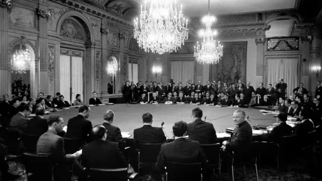 ویتنام کے بارے میں ہونے والی پیرس کانفرنس