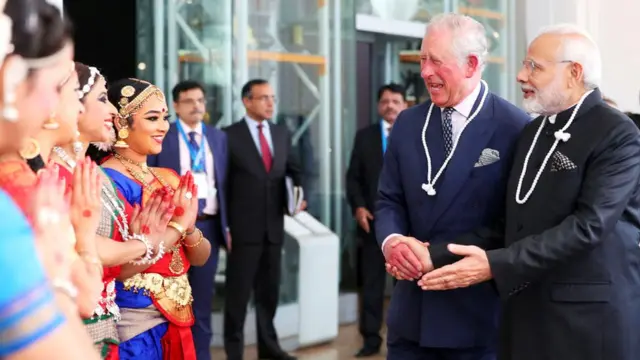 लंदन में मोदी