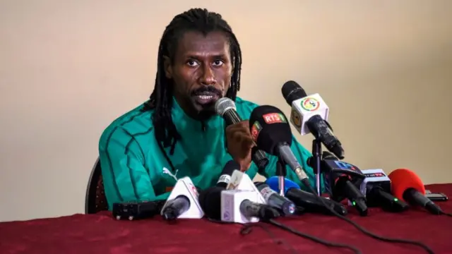 Aliou Cissé, ancien capitaine des Lions du Sénégal, est sélectionneur national de son pays depuis 2015.