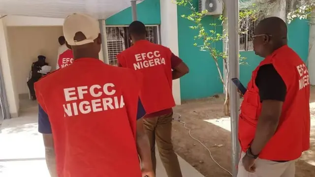 Ụlọọrụ na-ebu agha megide mpụ na nrụrụaka ego na Naịjirịa