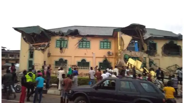 Ilees redio Ayefẹlẹ tijọba wo