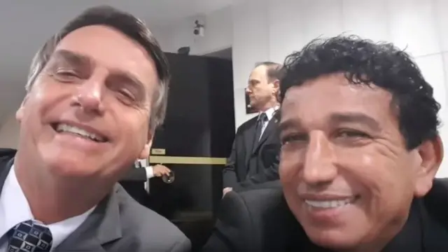 Bolsonaro e Magno Maltabonanzagame casinovídeo do Youtube no canal do deputado