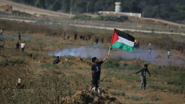 Es frecuente ver menores de edad participando en las protestas de los palestinos en contra de Israel.