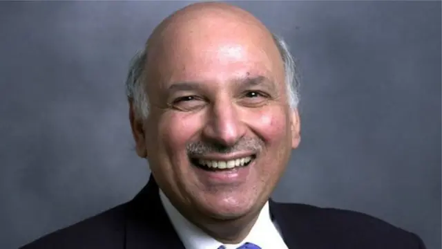 پی ٹی آئی کے سینیٹر چوہدری محمد سرور